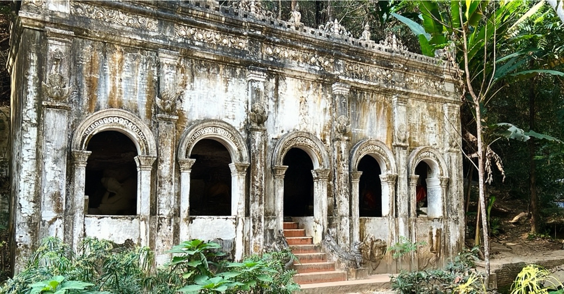 Wat Pha Lat